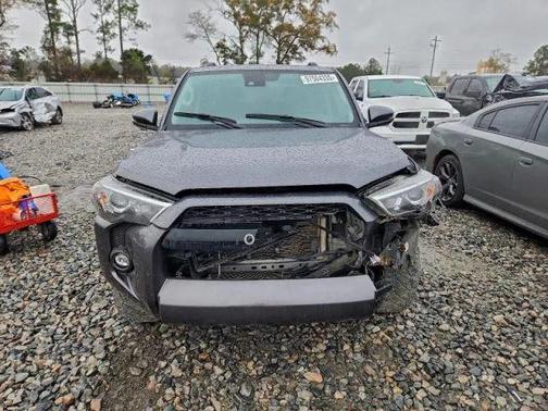 2022 Toyota 4Runner SR5 Premium