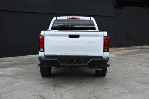 2024 Chevrolet Colorado WT
