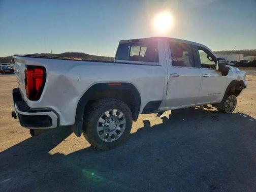 White 2023 GMC Sierra 2500 Denali