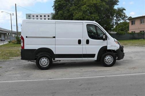 White 2023 RAM ProMaster 1500 Low Roof