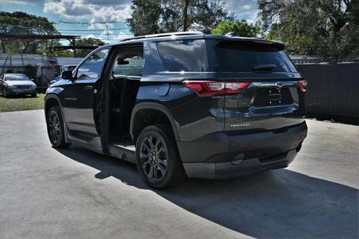 2021 Chevrolet Traverse RS