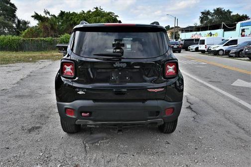 2020 Jeep Renegade Trailhawk