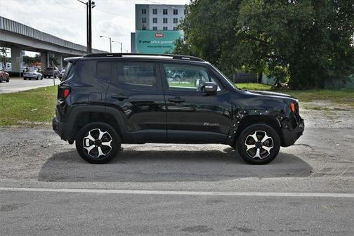 2020 Jeep Renegade Trailhawk