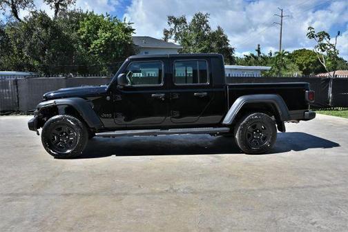 2024 Jeep Gladiator Sport
