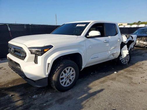 White 2025 Toyota Tacoma SR5