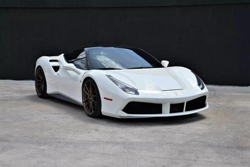 2018 Ferrari 488 GTB Base