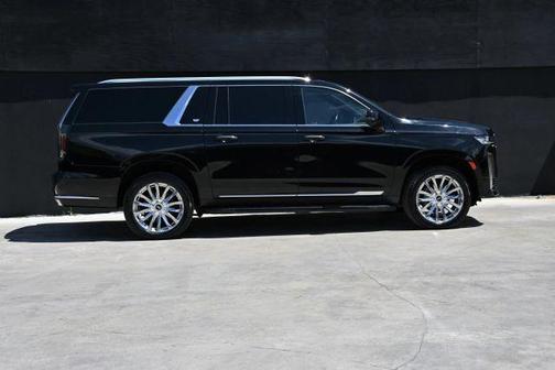 2022 Cadillac Escalade ESV Premium Luxury