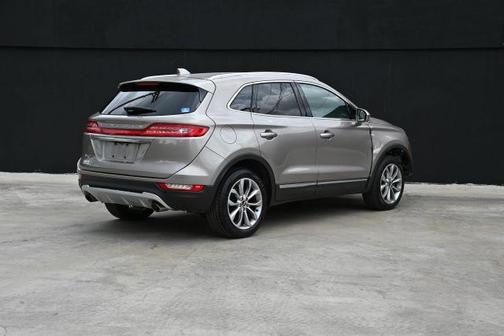 2019 Lincoln MKC Select