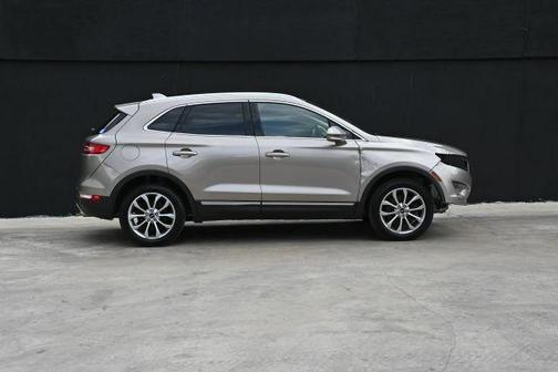 2019 Lincoln MKC Select