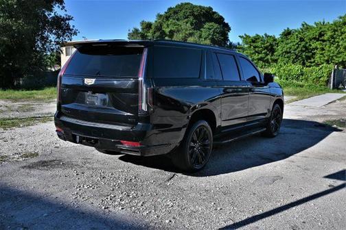 2021 Cadillac Escalade ESV Sport