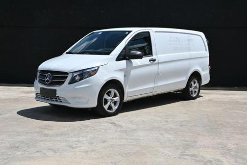 2020 Mercedes-Benz Metris Base