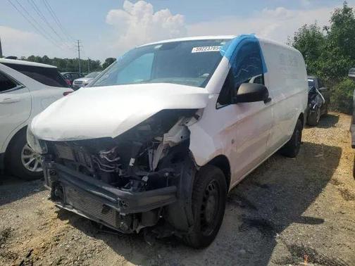 2020 Mercedes-Benz Metris Base