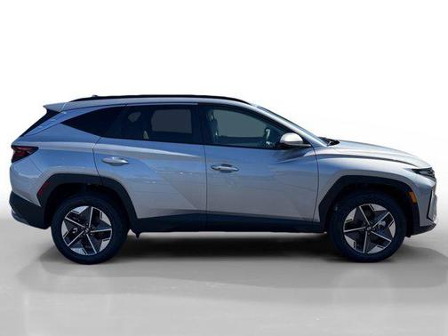 Shimmering Silver 2026 Hyundai TUCSON Hybrid SEL