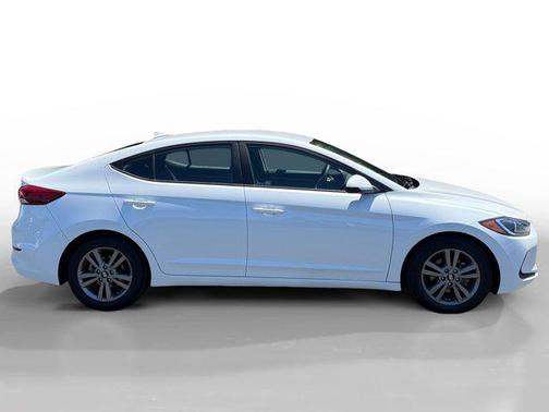 Quartz White Pearl 2018 Hyundai ELANTRA SEL