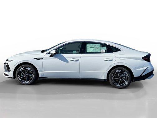 2026 Hyundai SONATA SEL