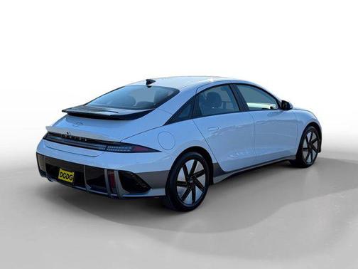 2025 Hyundai IONIQ 6 SE