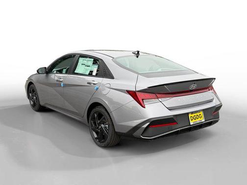 2026 Hyundai ELANTRA HEV SEL Sport