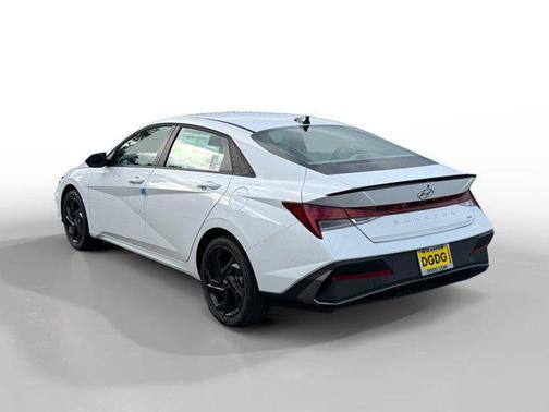 2026 Hyundai ELANTRA HEV SEL Sport