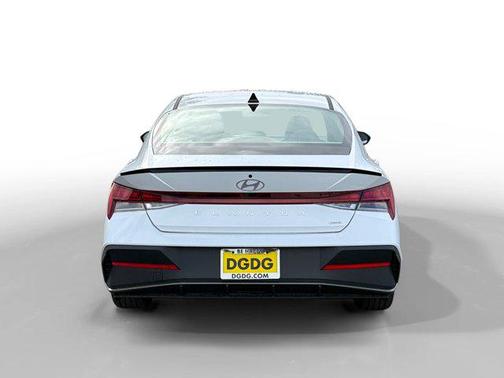 2026 Hyundai ELANTRA HEV SEL Sport