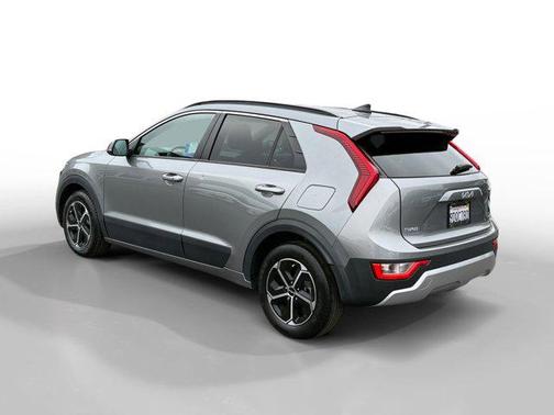 2023 Kia Niro EX