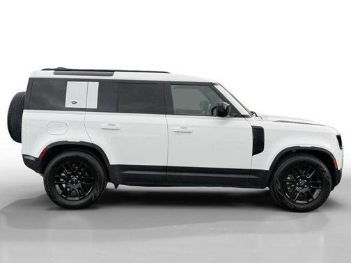 2024 Land Rover Defender 110 P300