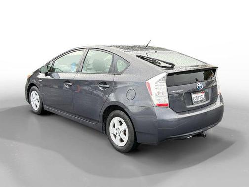2011 Toyota Prius III