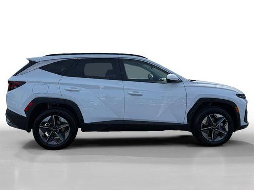 2025 Hyundai TUCSON Plug-In Hybrid SEL