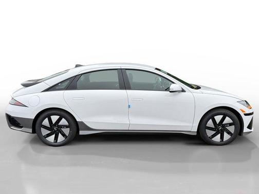 2025 Hyundai IONIQ 6 SE