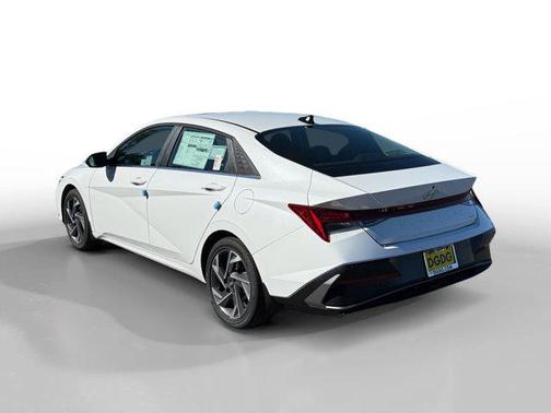 2025 Hyundai ELANTRA HEV Limited