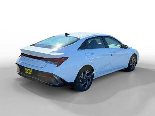 2025 Hyundai ELANTRA HEV Limited