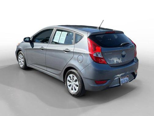 Triathlon Gray Metallic 2016 Hyundai Accent SE