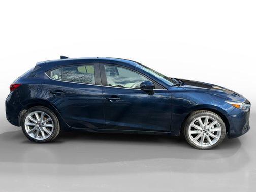 2017 Mazda Mazda3 Grand Touring