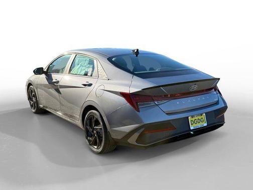 2026 Hyundai ELANTRA HEV SEL Sport