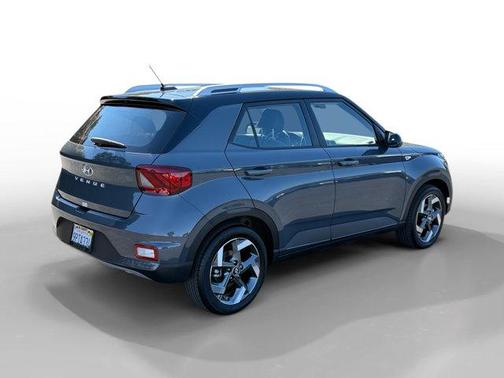 2024 Hyundai VENUE Limited