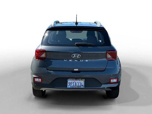 2024 Hyundai VENUE Limited