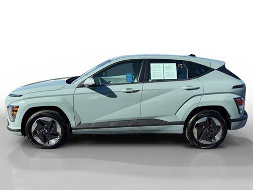 2025 Hyundai KONA EV SE
