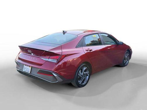 2025 Hyundai ELANTRA Sport