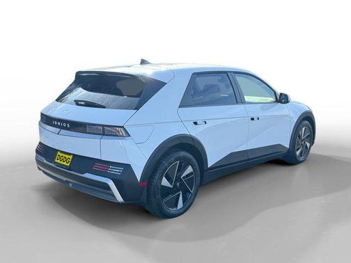 2026 Hyundai IONIQ 5 SE