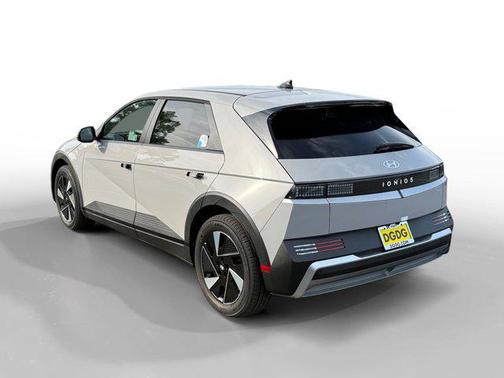 2026 Hyundai IONIQ 5 SEL