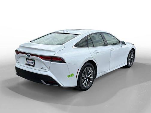 Oxygen White 2022 Toyota Mirai Base