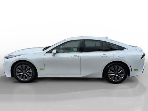 Oxygen White 2022 Toyota Mirai Base