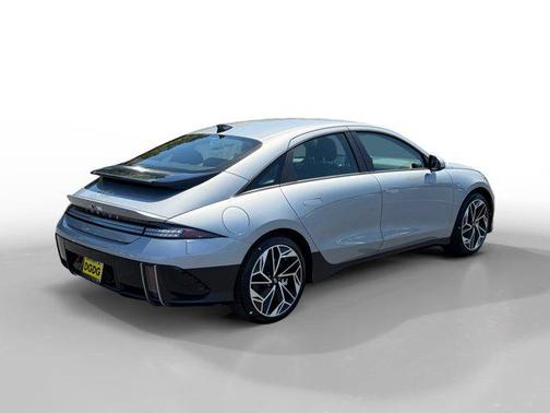 2025 Hyundai IONIQ 6 SEL