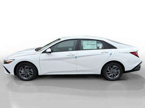 2026 Hyundai ELANTRA HEV Blue