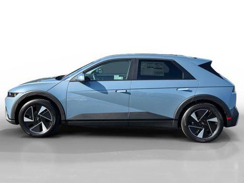 2025 Hyundai IONIQ 5 SE Standard Range