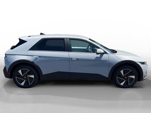 Cyber Gray 2026 Hyundai IONIQ 5 SEL