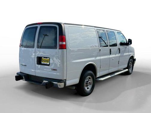 2023 GMC Savana 2500 Work Van
