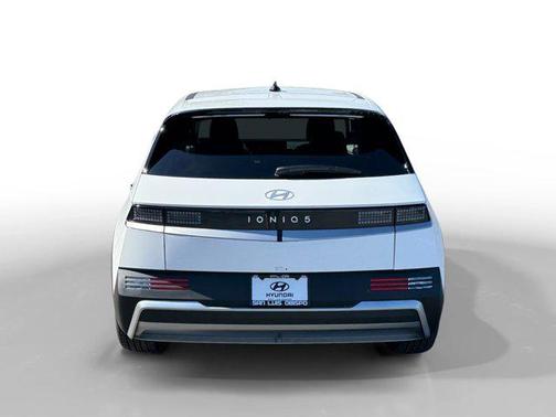 2026 Hyundai IONIQ 5 SE