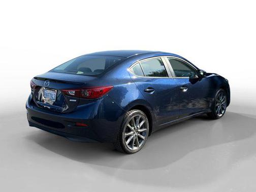 2018 Mazda Mazda3 Touring