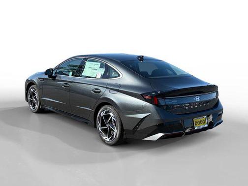 2026 Hyundai SONATA SEL