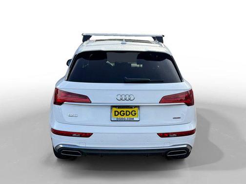 2024 Audi Q5 45 S line Premium Plus